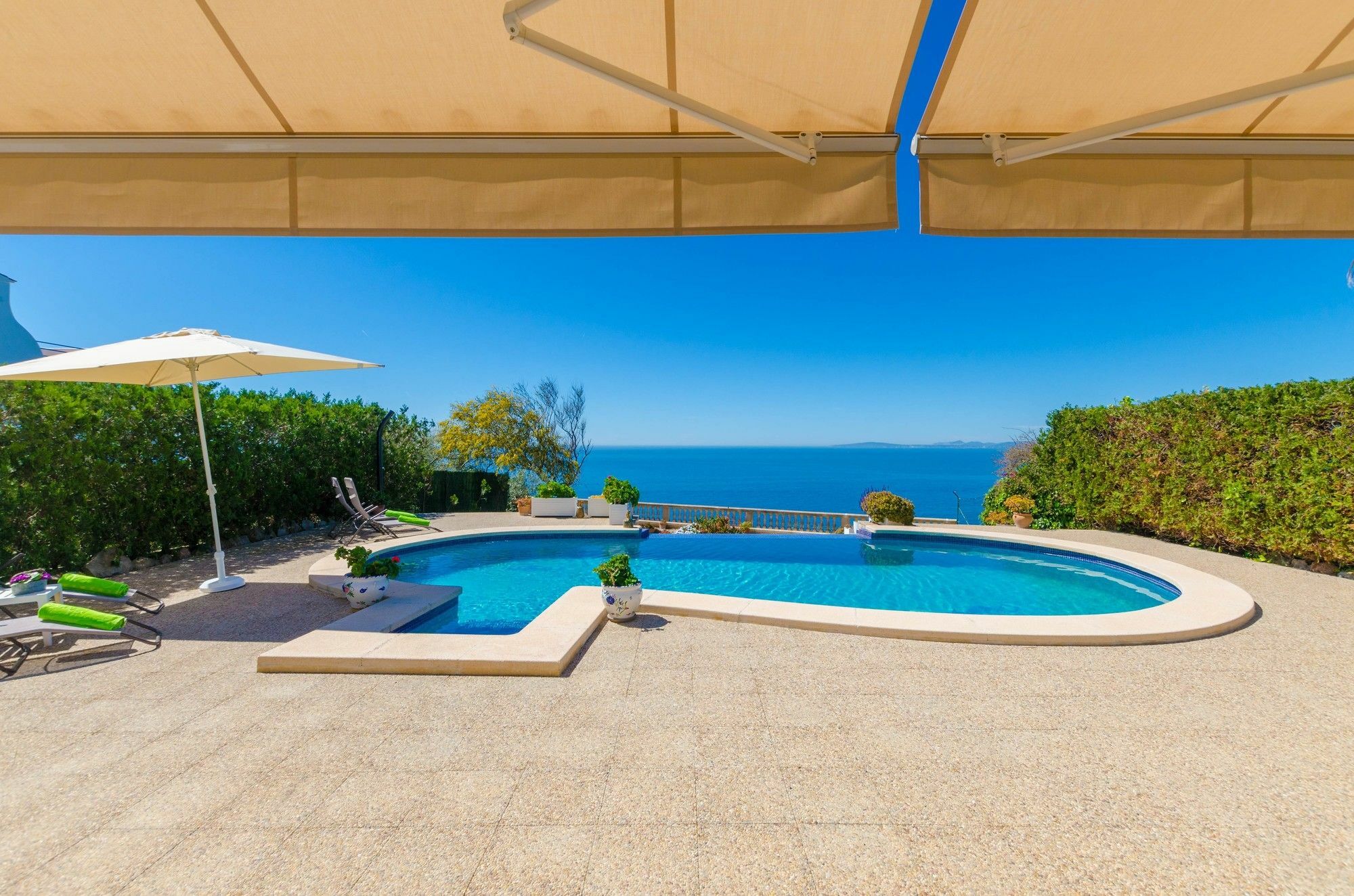 Somni Villa