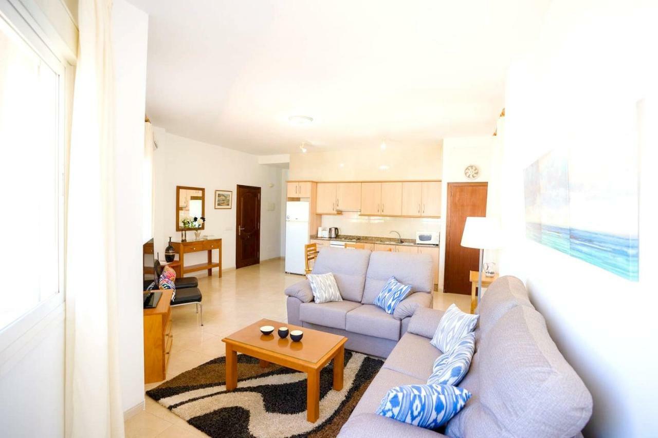 Apartamento 2 Bedrooms At 100 M Away From The With Furnished Terrace And Wifi Alcúdia
