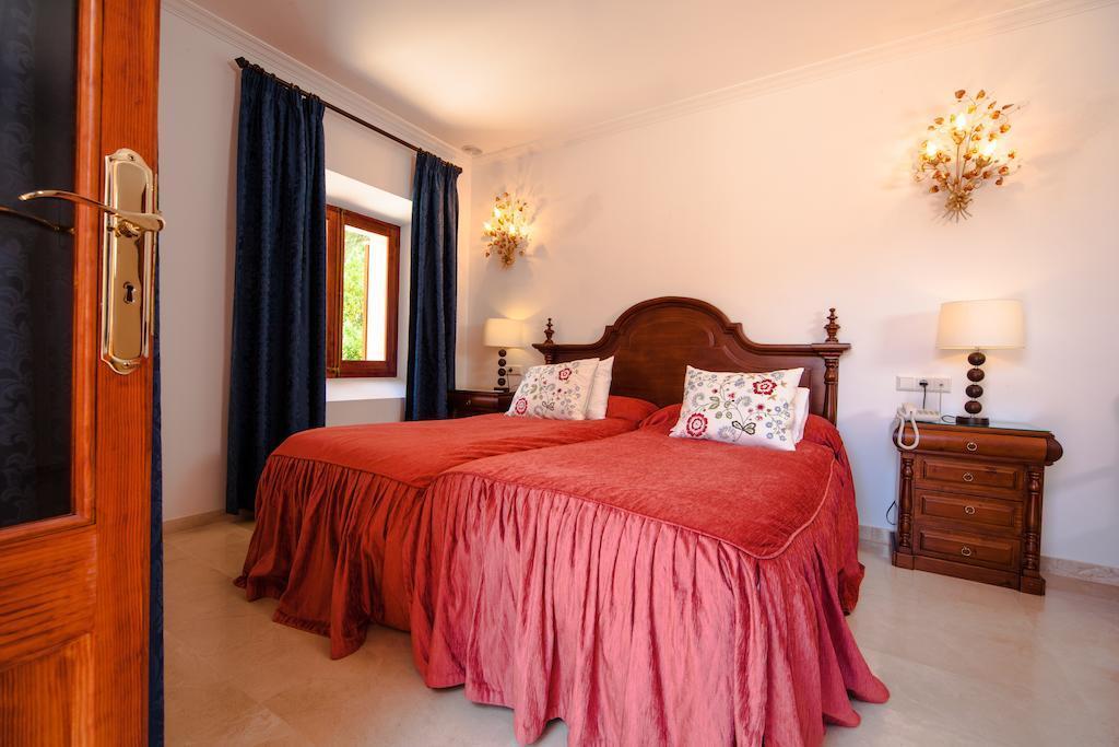 Son Galceran (adults Only) Farm stay Esporles
