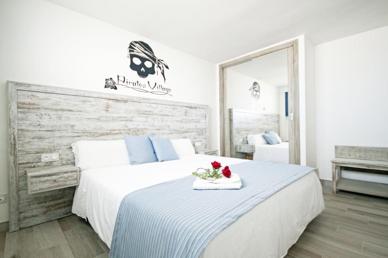 Pirates Village Apartment *