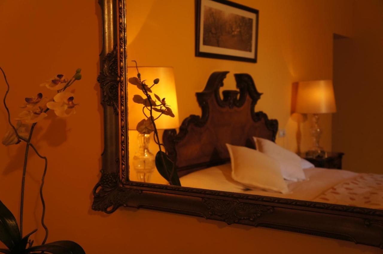Hotel Petit