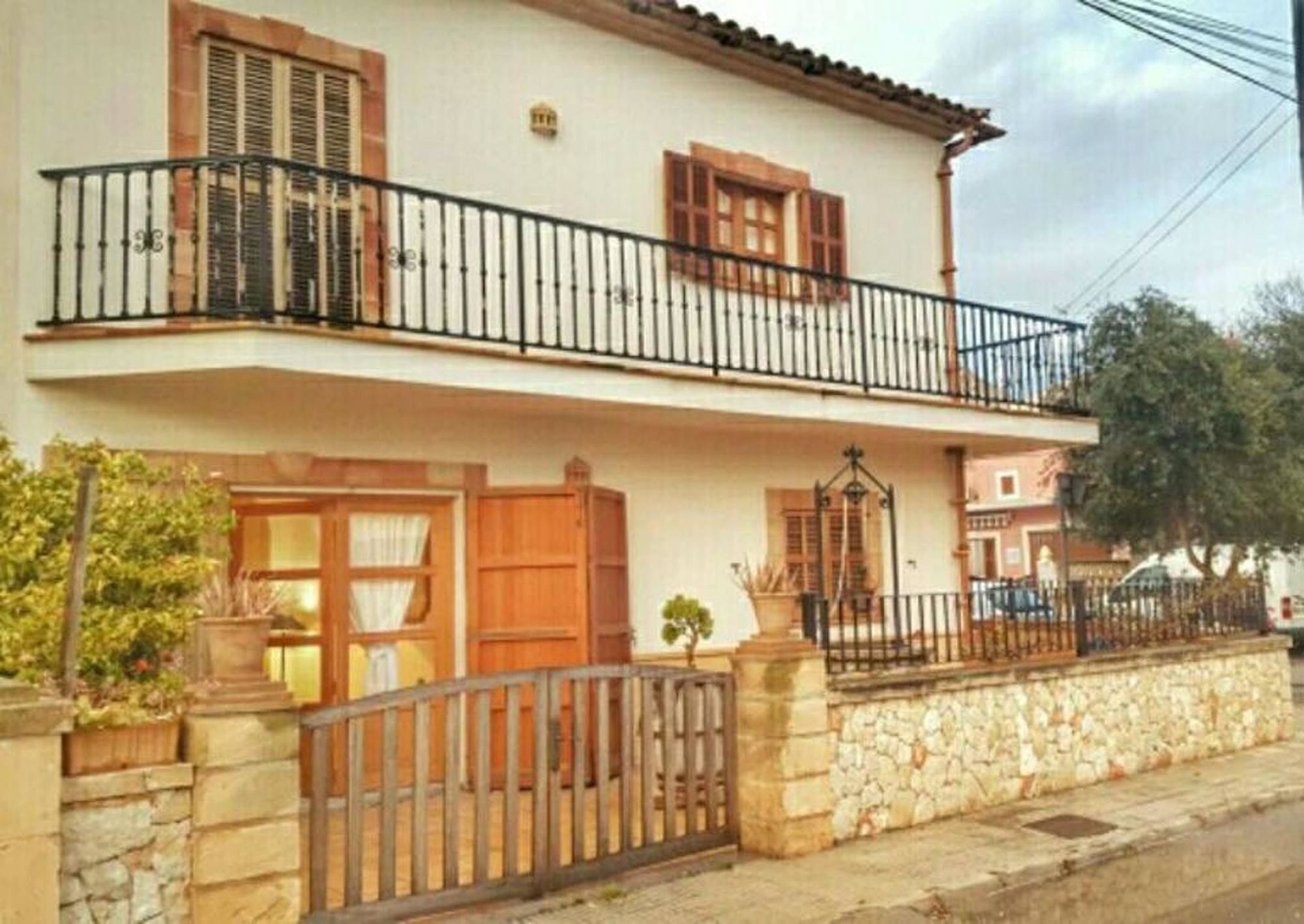 House With 3 Bedrooms In S'illot-cala Morlanda, With Furnished Terrace Apartamento *