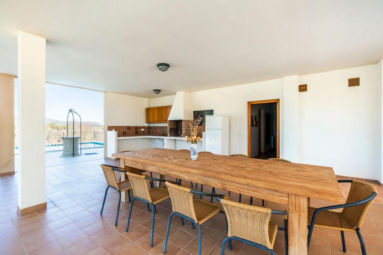 Sastre Villa *