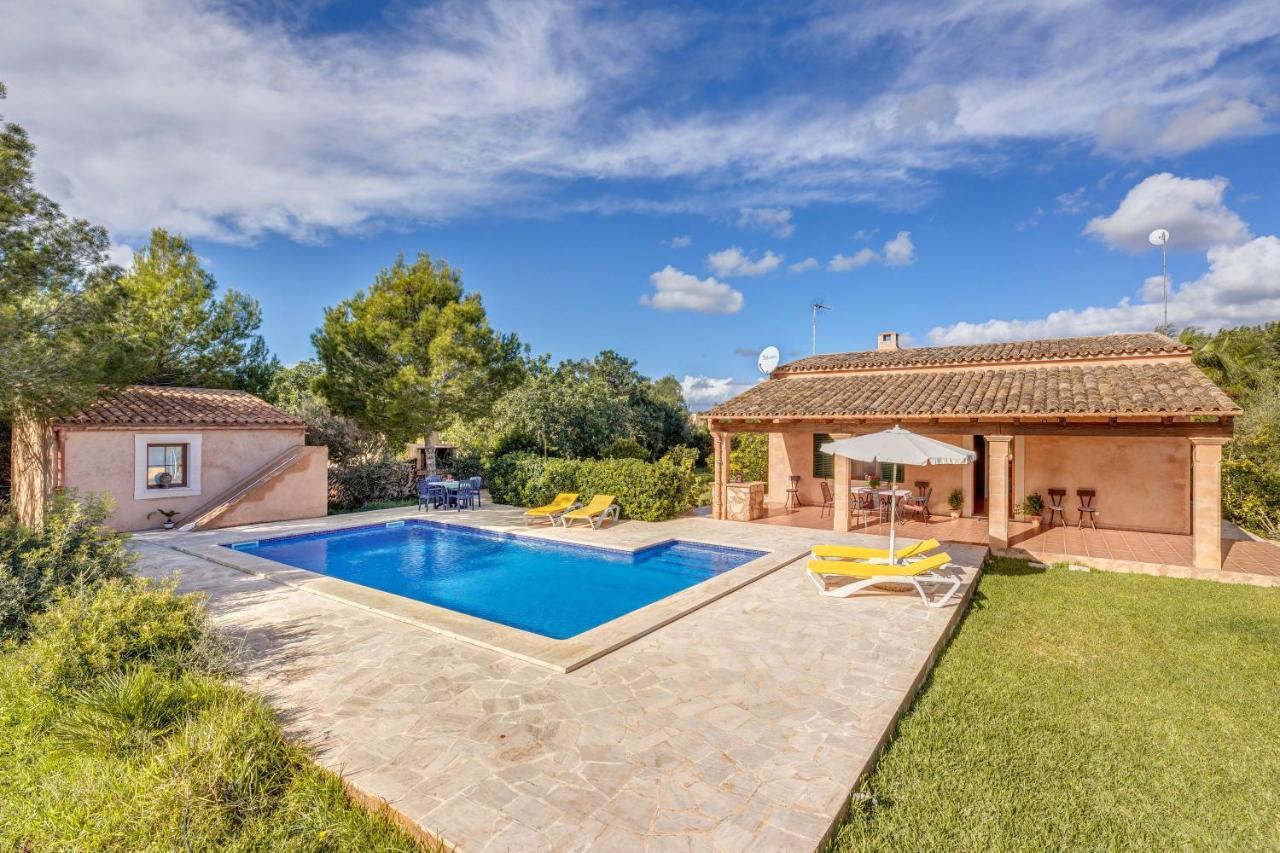 Casa Rústica Villa *
