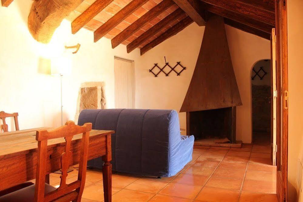Casitas De Pescadores * El Estanyol
