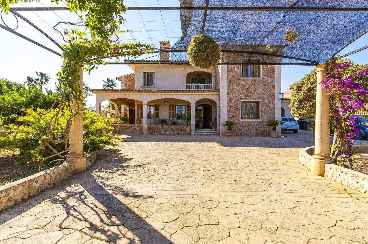 Holiday home Jordi