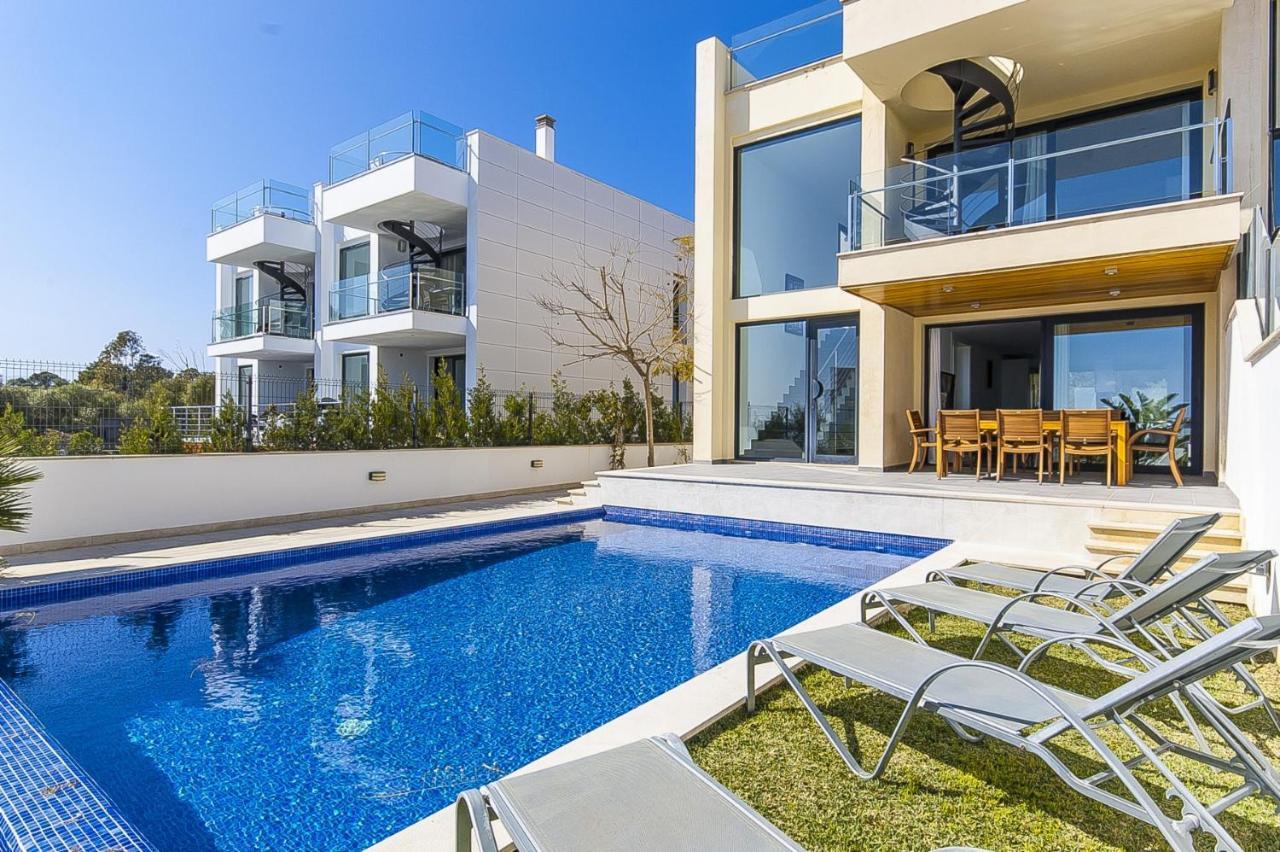 Villa Aqua *