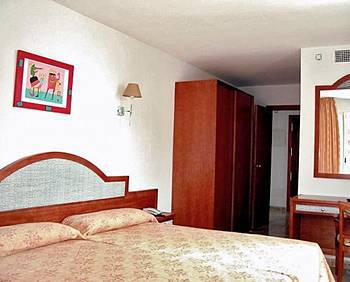 Apartahotel Sinfony 4*