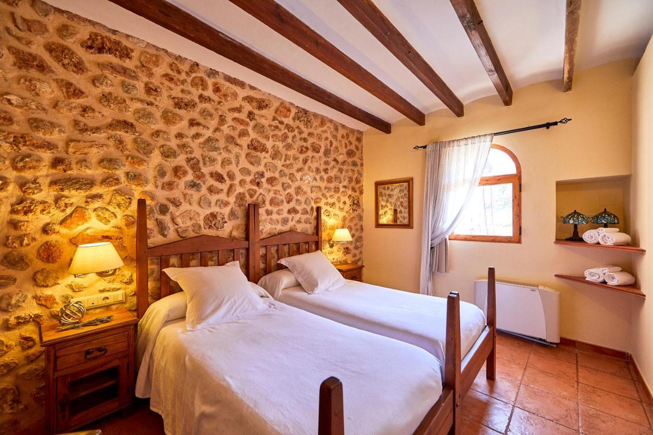 Agroturismo Es Quatre Cantons *