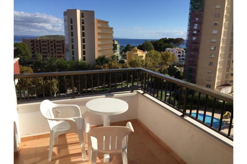 Sol Y Vera Apartahotel 2*