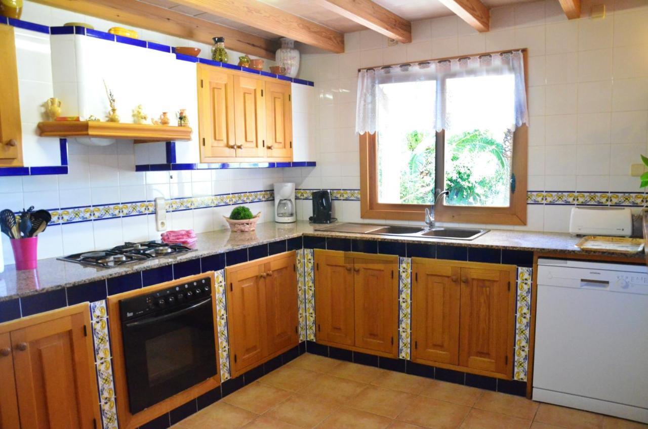 Villa Villa With 2 Bedrooms In Mallorca With Wonderful Mountain View Private Pool Enclosed Garden 3 Km From The Beach *