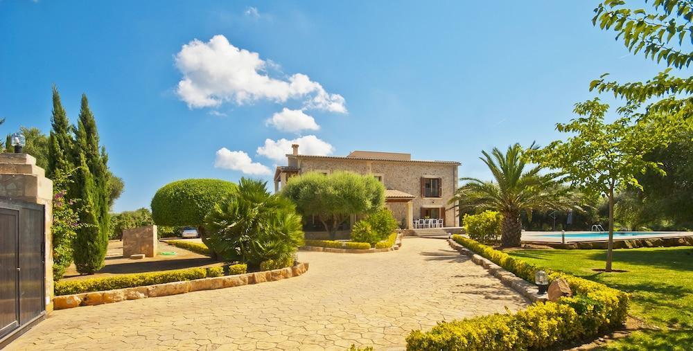 Finca Santa Maria Holiday home *
