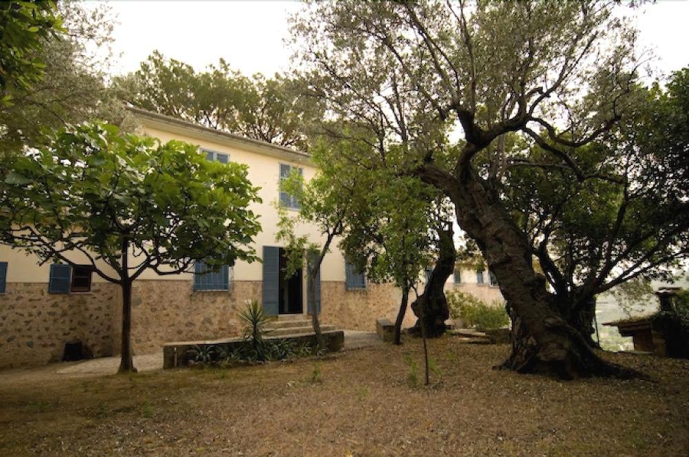 Villa Es Raco De *