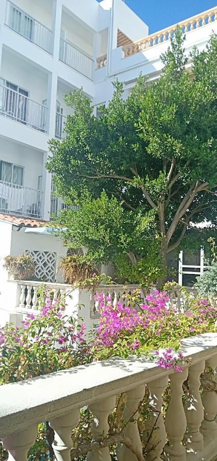 Cas Bombu Guest house 2*