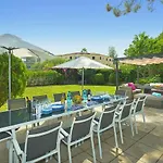 Villa Ca\'n Ros