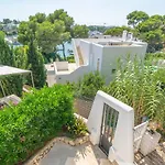 Cala Llonga