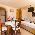 Villa Can Coll de Sencelles, Sa Vileta pool&views