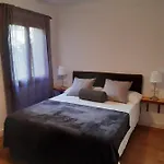Moderno apartamento con vista a la montaña
