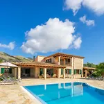 Villa Les Oliveres Antonia By Sunvillas Mallorca