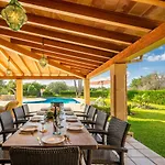 Villa Les Oliveres Antonia By Sunvillas Mallorca