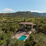 Villa Mosqueroles By homevillas360