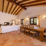 Villa Toni i María