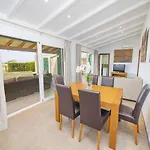 Villa Ambient / Sa Finqueta