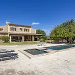 Villa Es Triquet Family