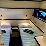 Yacht 18M Sunseeker In Mallorca Mit Fruehstueck & Bordcrew