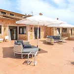 Villa Puntiro