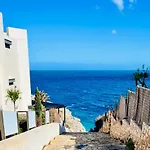 *****Villa de Món max. 8 Personen, Meerblick + Pool