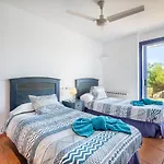 Villa Sa Caleta