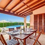 Villa Bauza by Villa Plus