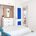 La Ola Beach House