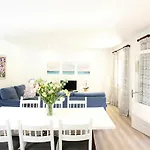 Villa Plana By Villa Plus