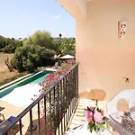 Villa Mares