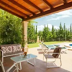 Villa Punta Colet
