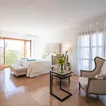 Aumallia Hotel & Spa
