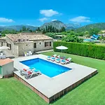Owl Booking Villa Tofol - Ideal For Family And Friends