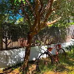 Ca Na Fulla. Agradable casa con jardín y piscina.