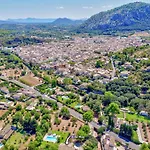 Villa Mas by Villa Plus