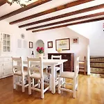 Lovely Mallorquin Farmhouse In Pollensa By Renthousing