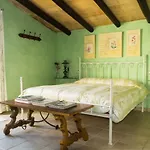 Villa Refugi - Ideal For Family Or Friends With Pool And Games Room