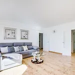 Ideal Property Mallorca - Butterfly