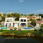 Villa Corb Mari I By Sealand Villas