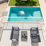 Stunning Villa Marianella Gris, Pool, Bbq, Ac, Free Wifi
