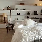 Casa Del Artista-Can Roca