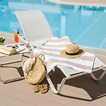 Welikehotel Triton Beach (Adults Only)