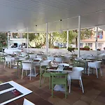 Apartamentos Sol Radiante