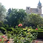 Valldemosa Sleep & Hike